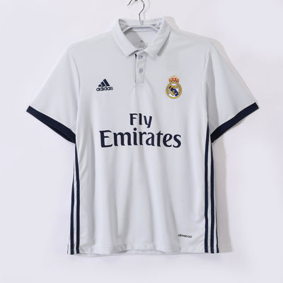 Maillot Rétro Real Madrid Domicile 2016/2017 vu de face