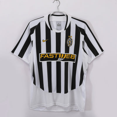 Maillot Rétro Juventus Domicile 2003/2004 vu de face
