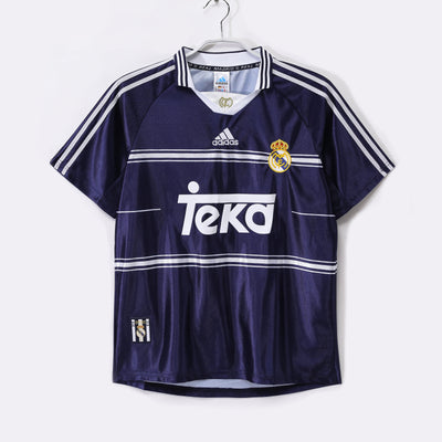 Maillot Rétro Real Madrid Extérieur 1998/1999 vu de face