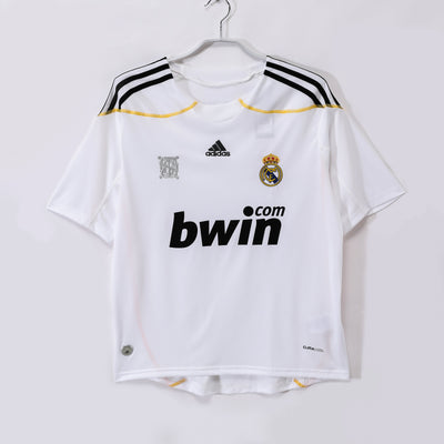 Maillot Rétro Real Madrid Domicile 2009/2010 vu de face