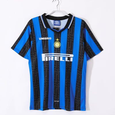 Maillot Rétro Inter Milan Domicile 1997/1998 vu de face