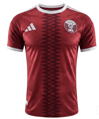 Maillot Qatar Domicile Coupe du Monde 2026 vu de face