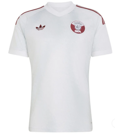 Maillot Qatar Extérieur Coupe du Monde 2026 vu de face