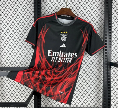 Maillot Concept Benfica vu de face