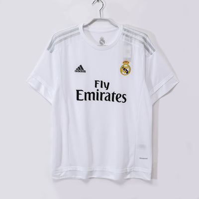 Maillot Rétro Real Madrid Domicile 2015/2016 vu de face