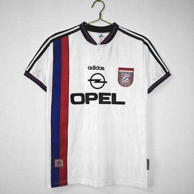 Maillot Rétro Bayern Munich Extérieur 1996/1997 vu de face