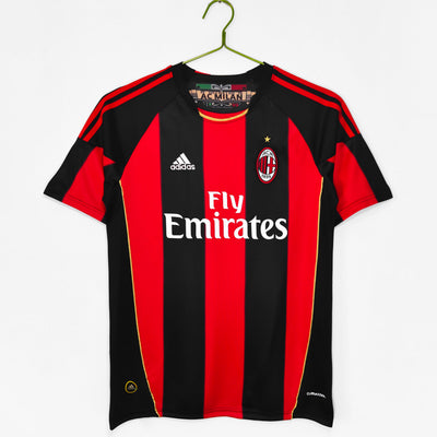 Maillot Rétro AC Milan Domicile 2010/2011 vu de face