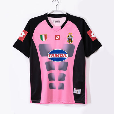 Maillot Rétro Juventus Extérieur 2002/2003 vu de face