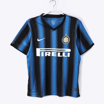 Maillot Rétro Inter Milan Domicile 2010/2011 vu de face