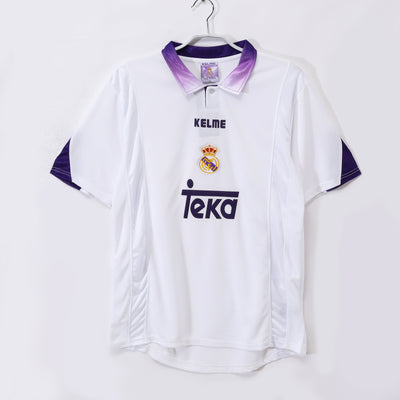 Maillot Rétro Real Madrid Domicile 1997/1998 vu de face