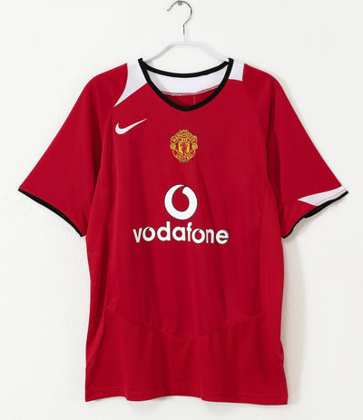 Maillot Rétro Manchester United Domicile 2004/2005 vu de face