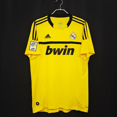 Maillot Rétro Real Madrid Gardien 2011/2012 vu de face